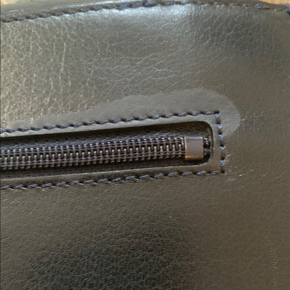 Vintage Pourchet Paris Navy Bag with Structured Design Made in France ๐ซ๐ท - Picture 5 of 15
